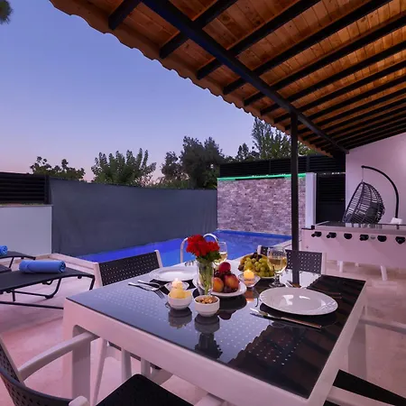 Mini Zeybek Villa